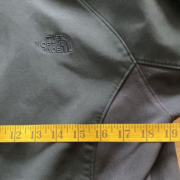 The North Face Soft Shell Black Women’s Jacket Size Large Water Wind Resistant L - Picture 4 of 14